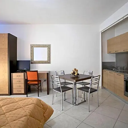 I Gabbiani アパートホテル ポルトヴェーネレ